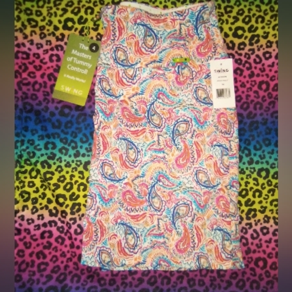 "Where fashion meets function" - Picture 5 of 9